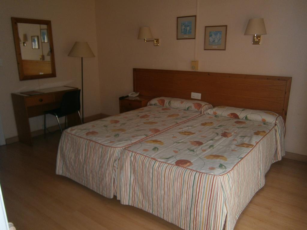 Hotel Goya Alicante Dış mekan fotoğraf