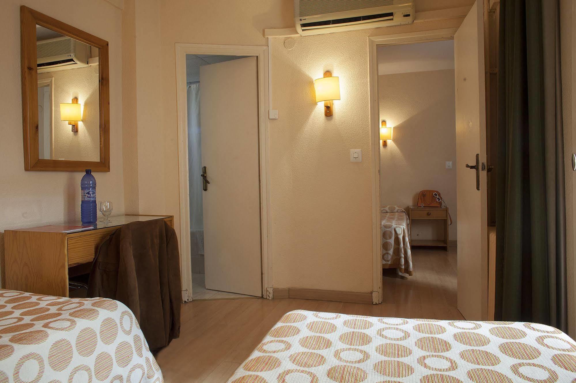 Hotel Goya Alicante Dış mekan fotoğraf